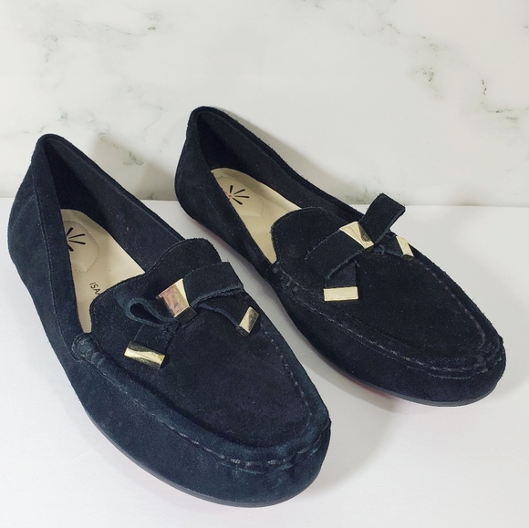 Isaac Mizrahi Shoes - Isaac Mizrahi Black Imalia Loafers
